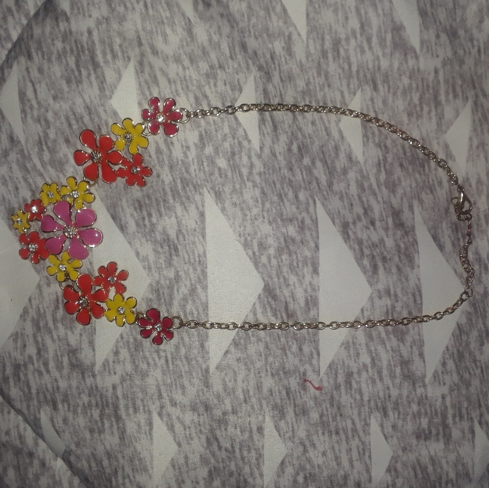 Flower necklace